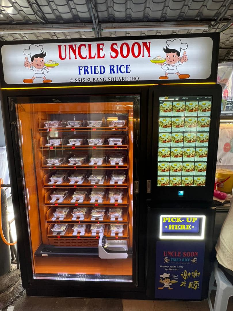 Ss15's famous uncle soon fried rice now sells its fried rice in a vending machine at sungai long | weirdkaya
