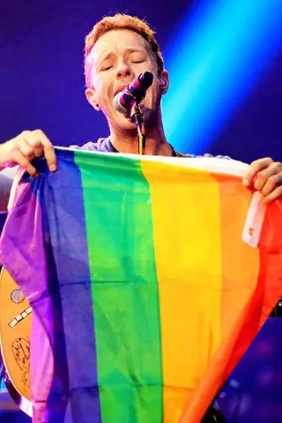 Coldplay lead singer chris martin