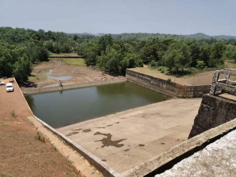 Indian official drains 2 million litres of water from reservoir to retrieve his phone, gets suspended