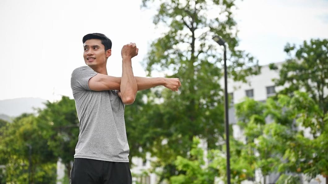 M'sian Doctor Shares Heartwarming Encounter He Had With 17yo Teen Who Wished He Was Taller