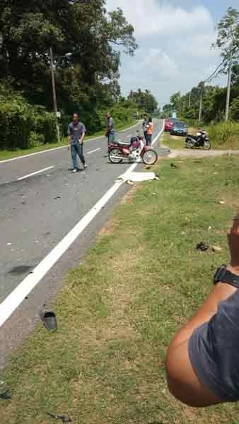 3 M'sian Siblings Aged 5 To 15 Die After Motorcycle Crashes Into MPV In Pahang