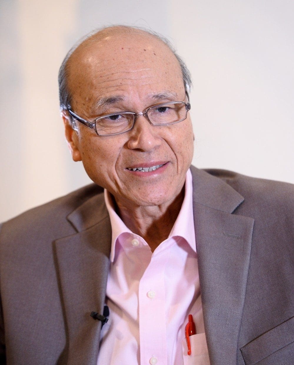 Dr Lee Lam Thye