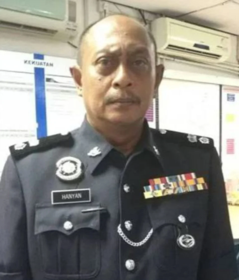 Kemaman district police chief superintendent hanyan ramlan