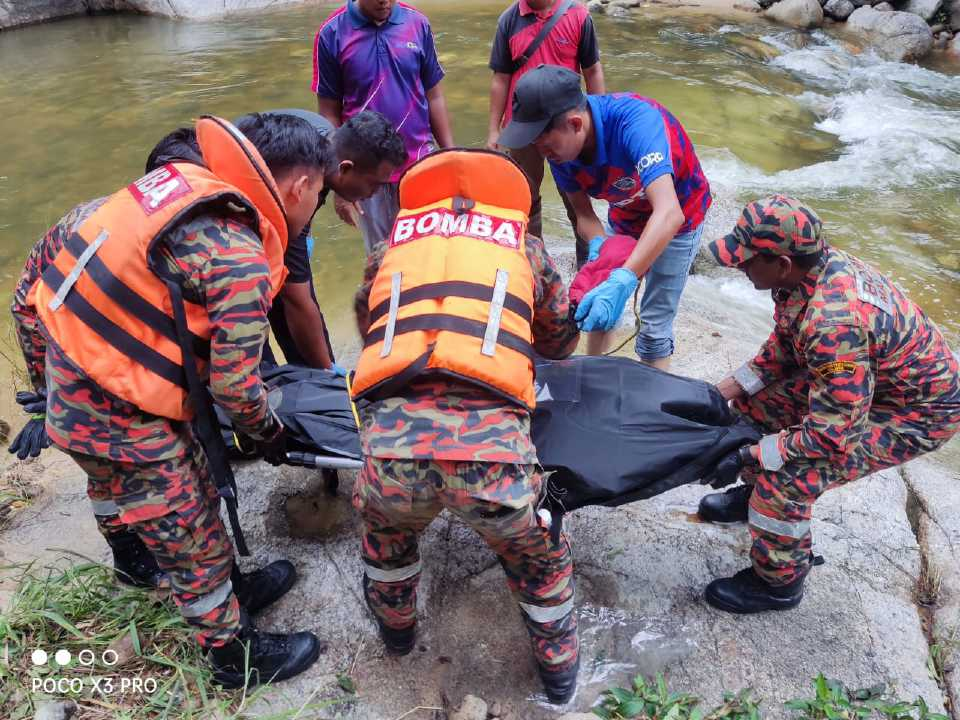 18yo m'sian teen drowns while swimming with friends at waterfall in perak