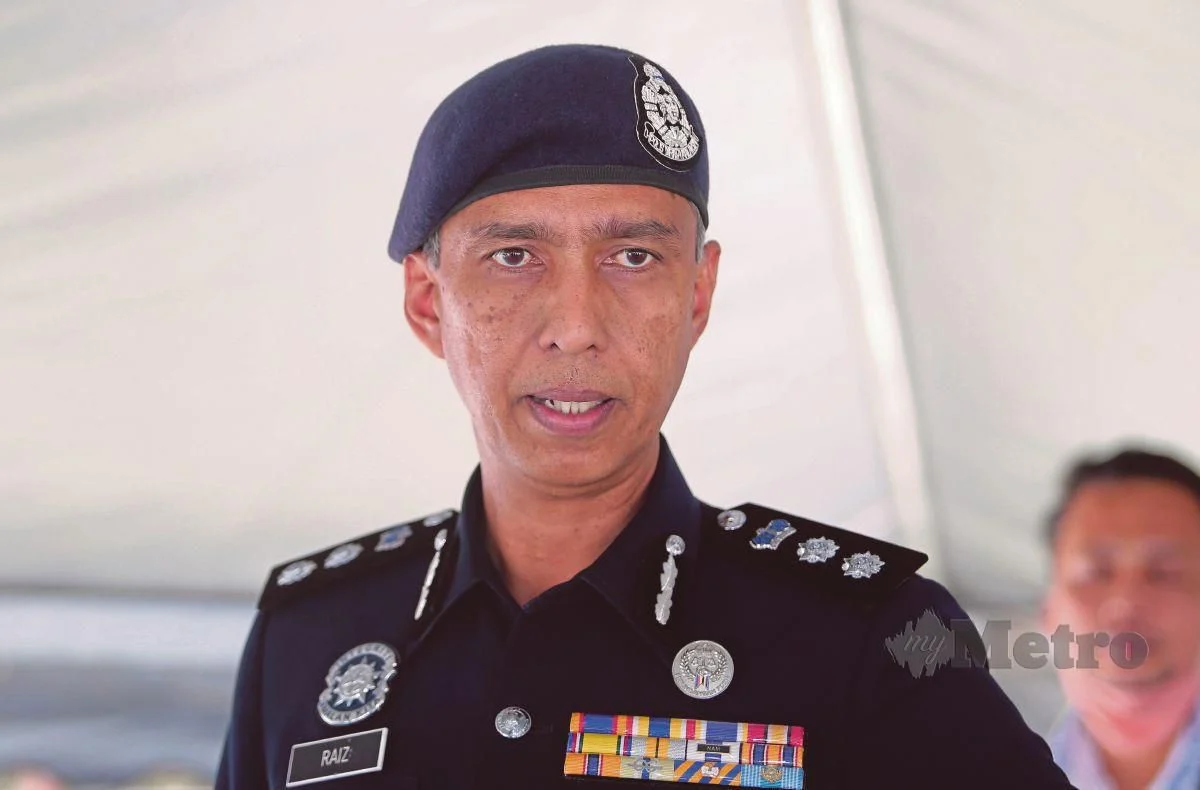 Muar district police chief assistant commissioner raiz mukhliz azman aziz