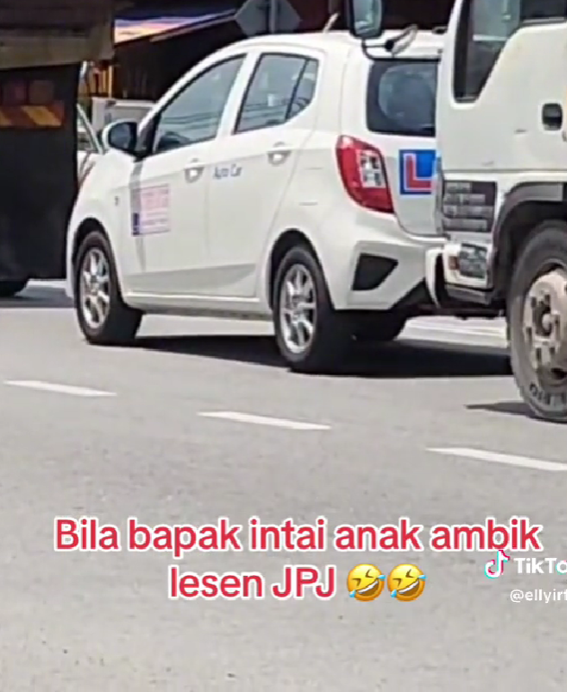 Adorable clip shows m'sian dad cheering daughter on during her driving test | weirdkaya