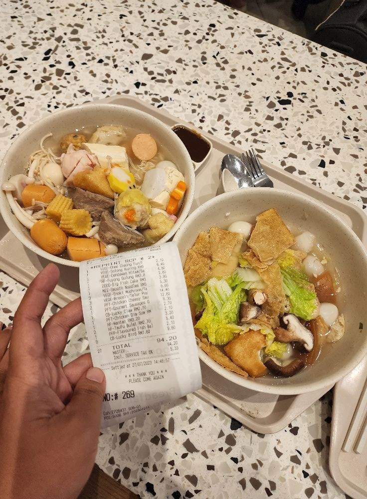 M'sian woman shocked after paying rm94 for 2 bowls of yong tau foo at pavilion kl | weirdkaya