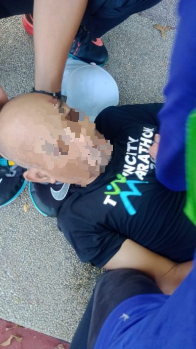 M'sian man collapses and dies of a heart attack while jogging at kajang stadium