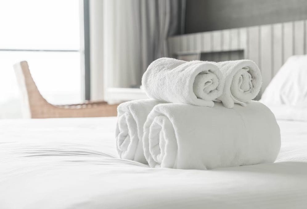 China Man Contracts Gonorrhoea After Using Hotel Towel To Wipe His Face During A Business Trip