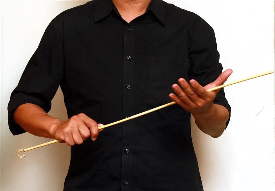 M'sian Man Canes 20yo Daughter More Than 10 Times For Working As Salesperson Behind His Back