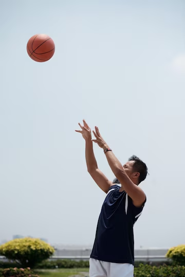35yo m'sian man suffers cardiac arrest and dies after playing basketball