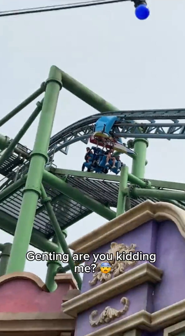 Viral clip shows visitors getting stuck midair after ride malfunctions at genting skyworld theme park