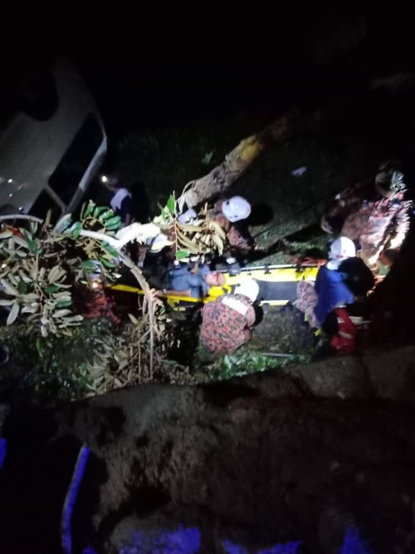 Sg woman killed after van falls into 6m-deep ravine in penang