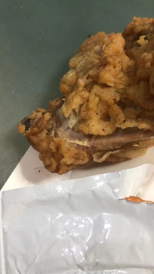 'Disgusting!' — M'sian Horrified To Find Fly Eggs Inside KFC Chicken