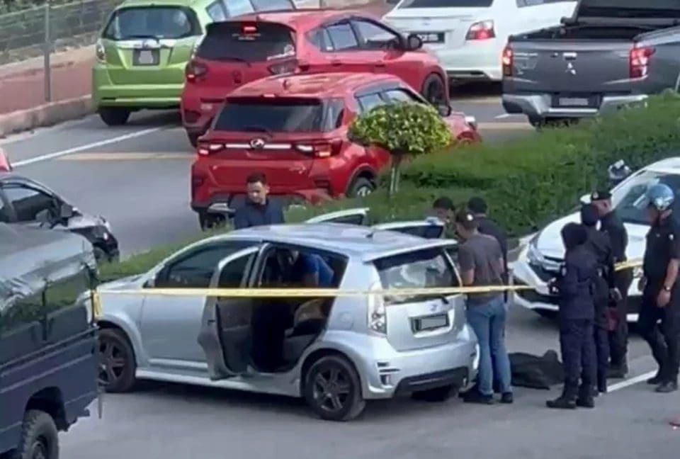 M'sian woman dies after losing consciousness and crashing car in Kelantan
