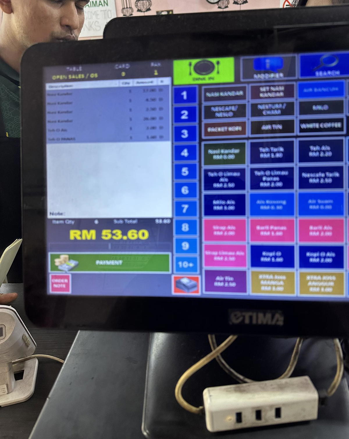 ‘I’m An Influencer!’ - Man With 40K Followers Tries To Dodge RM53 Nasi Kandar Bill But Fails