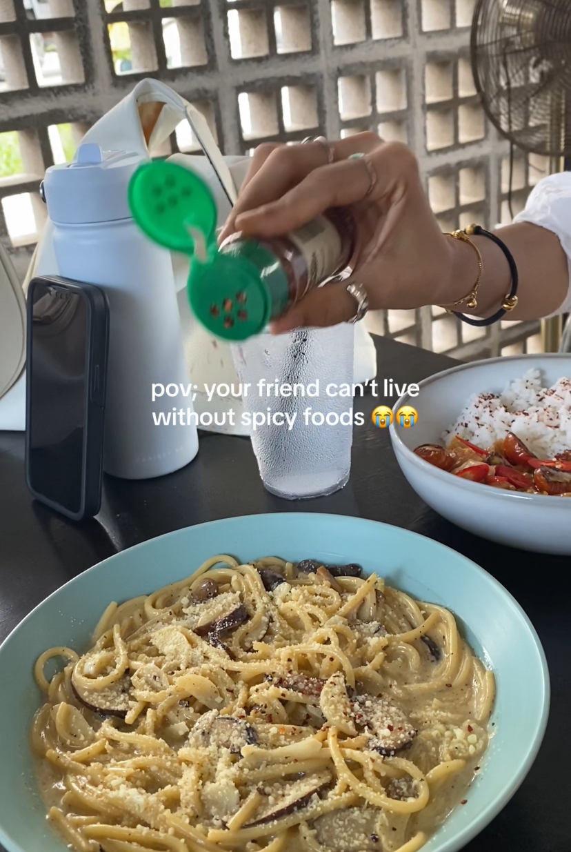 'never spicy enough' - m’sian woman showers food with chili flakes she brings around 24/7