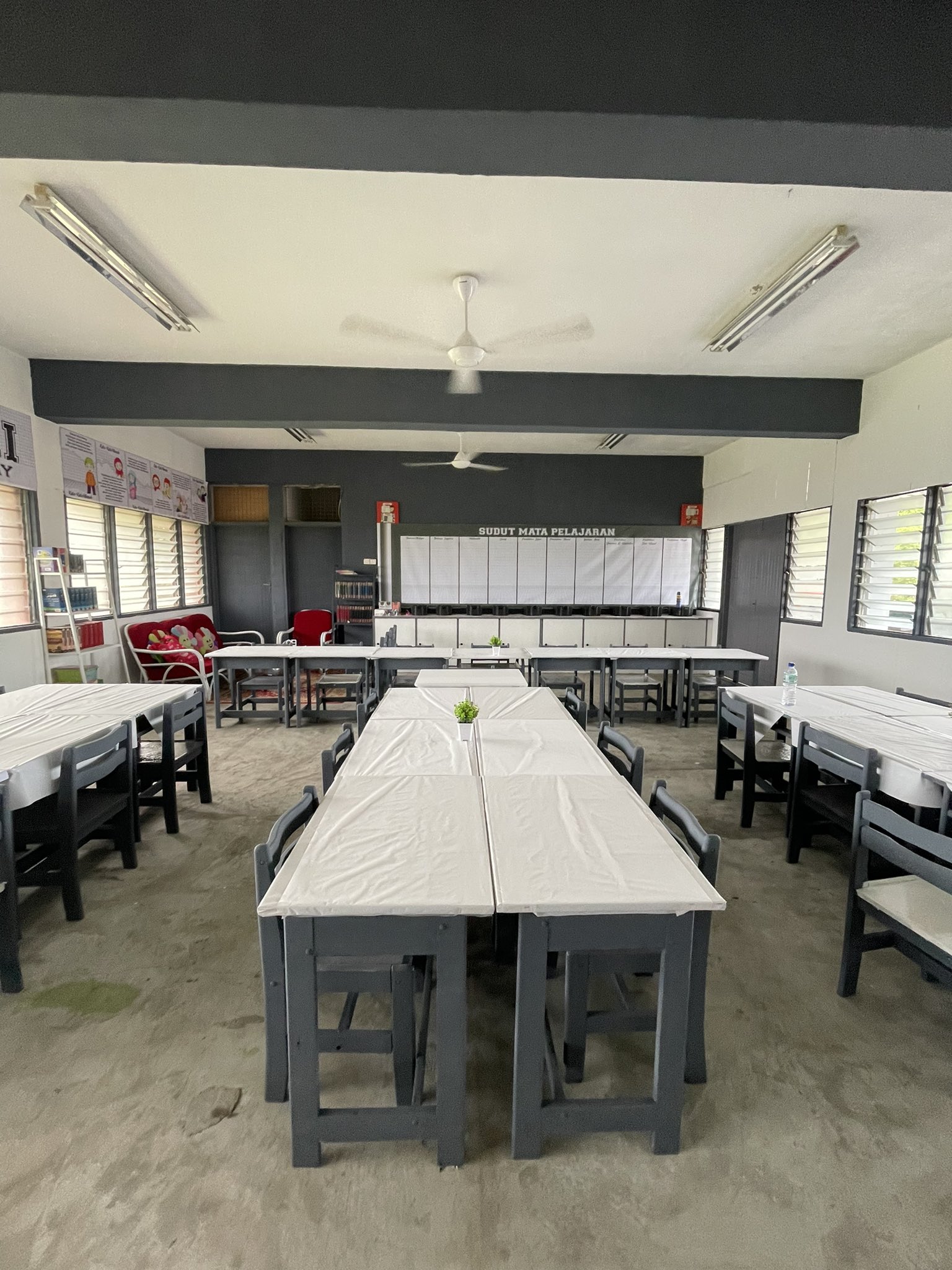 Aesthetic classroom in malaysia government primary school