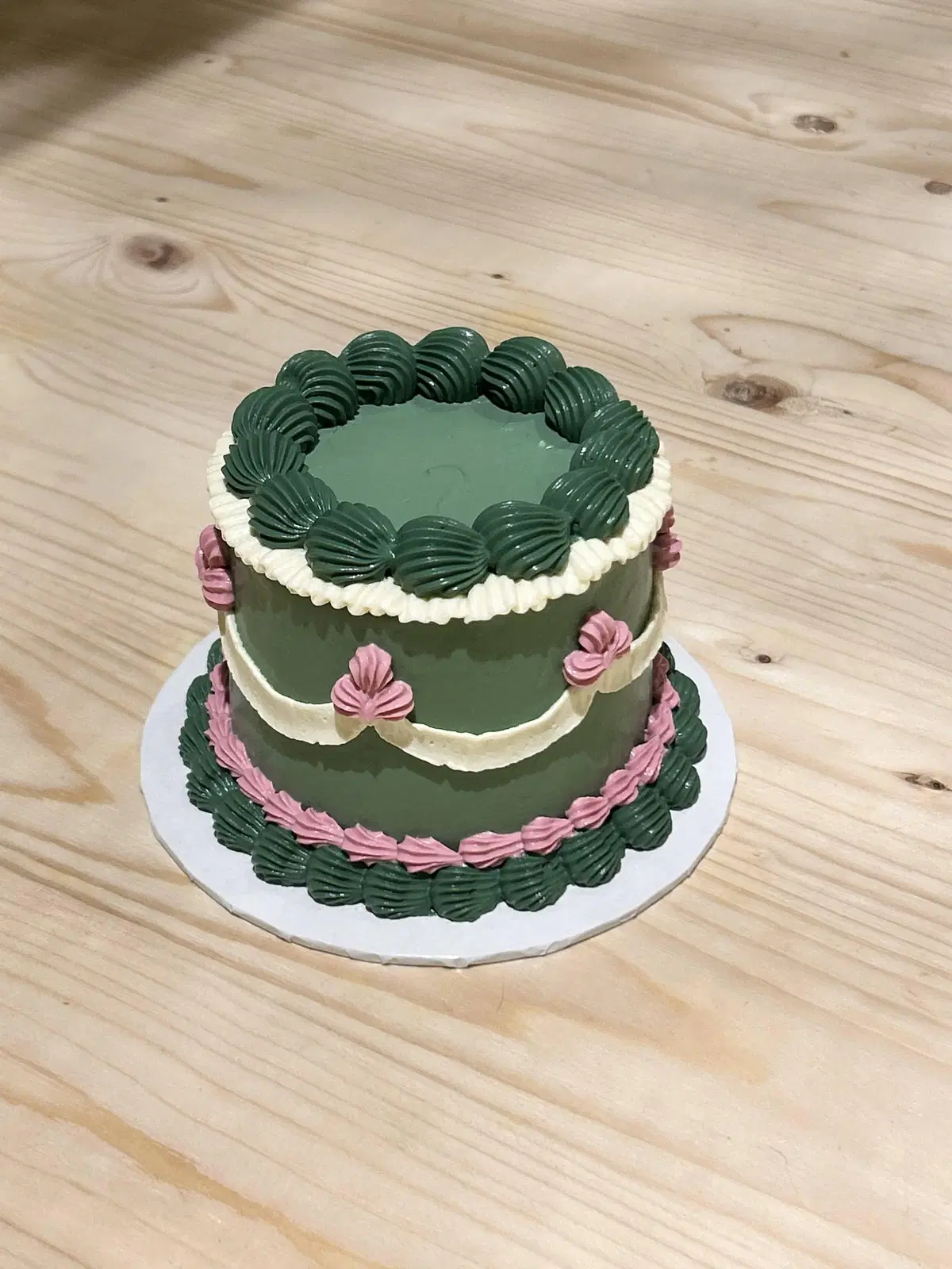 Cake decorated by Tianna at manjapot