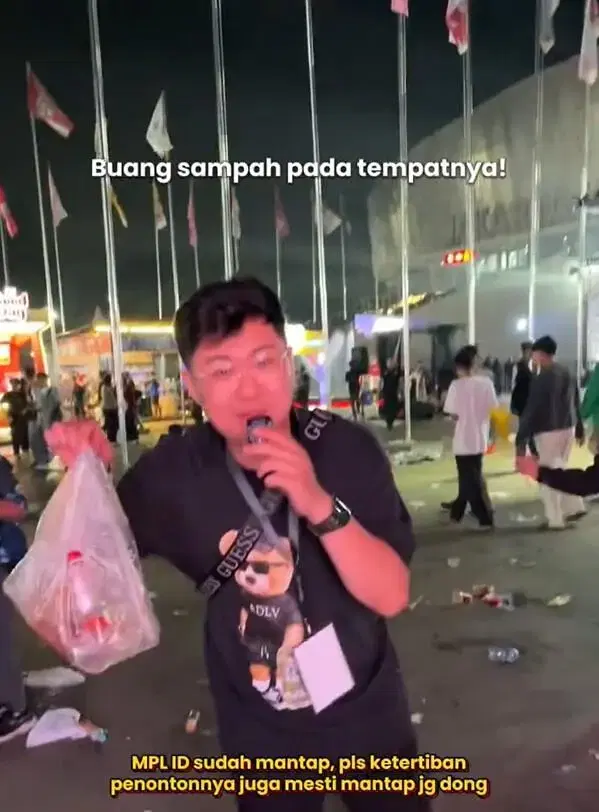 influencer showing the rubbsih around the venue