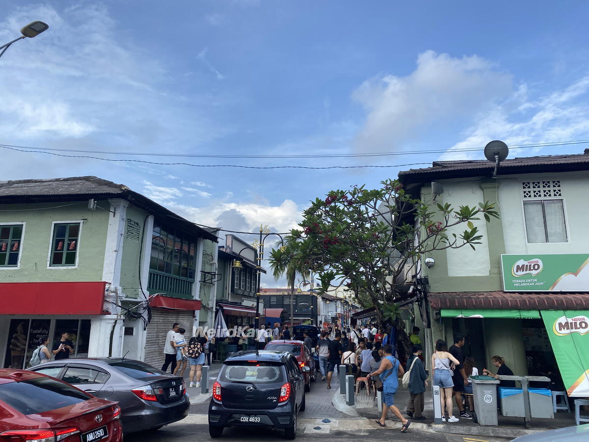 johor street singaporean tourists restaurants