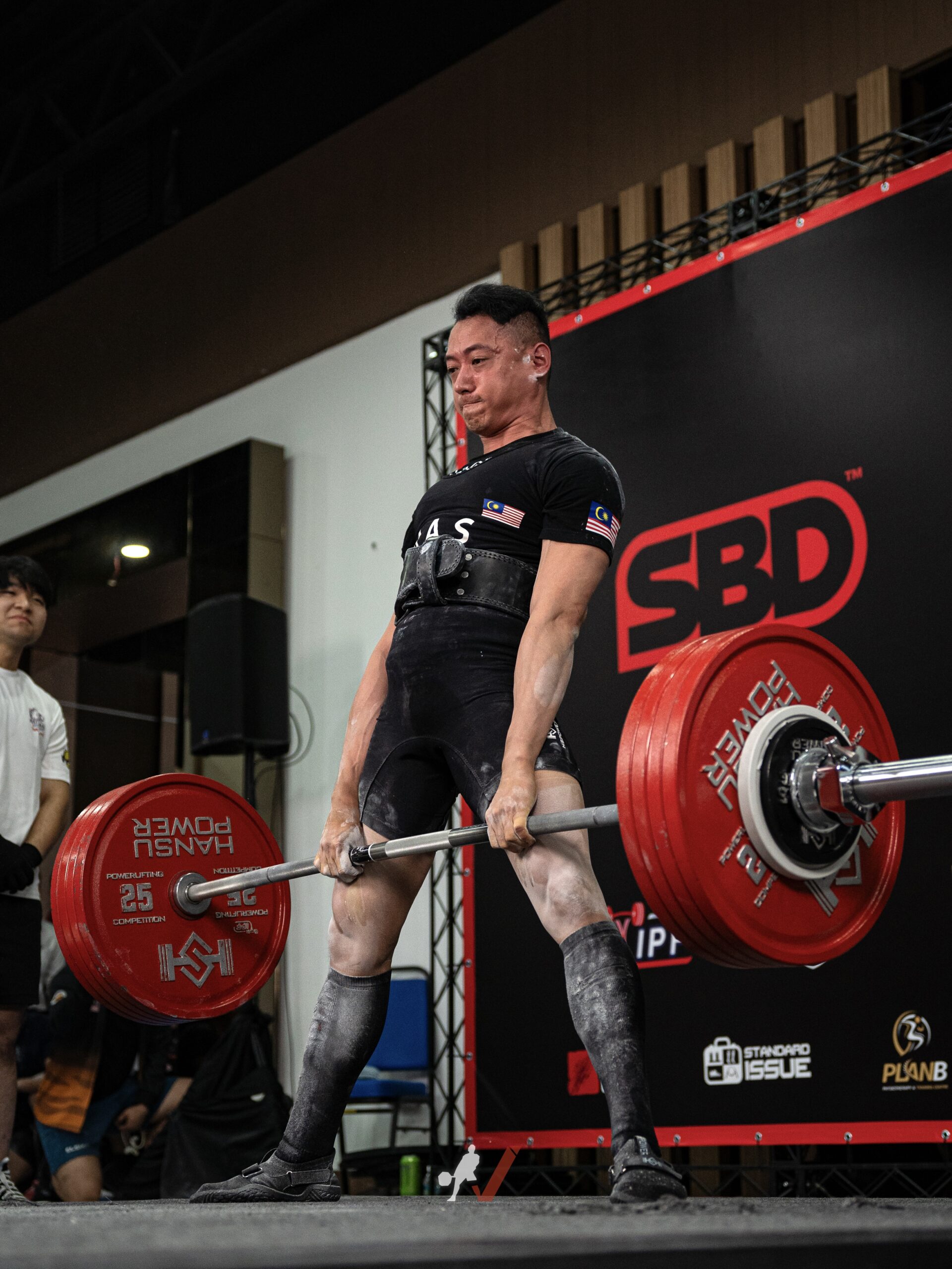 Kenneth attempting the national record deadlift 240. 5kg