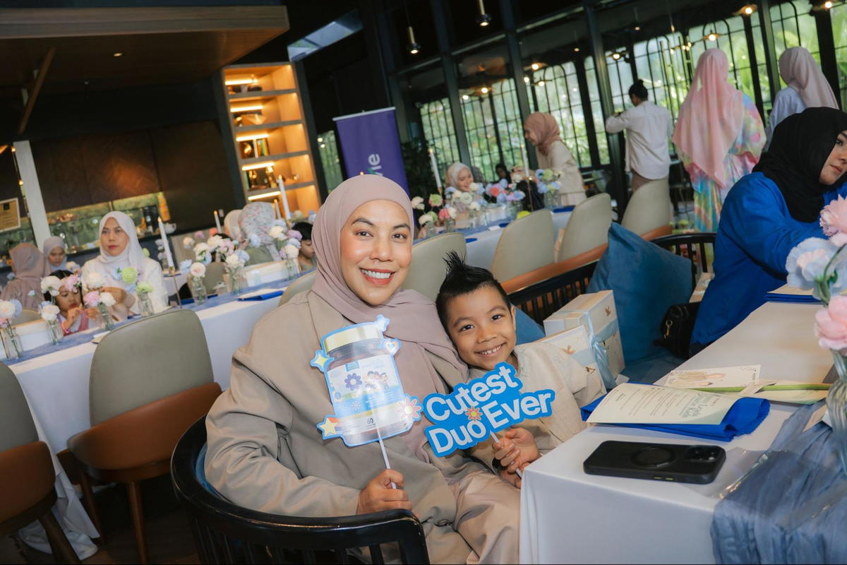 Knowledge, Laughter & Play How Mommy Leads, Smartie Kids Brought Families Together.png