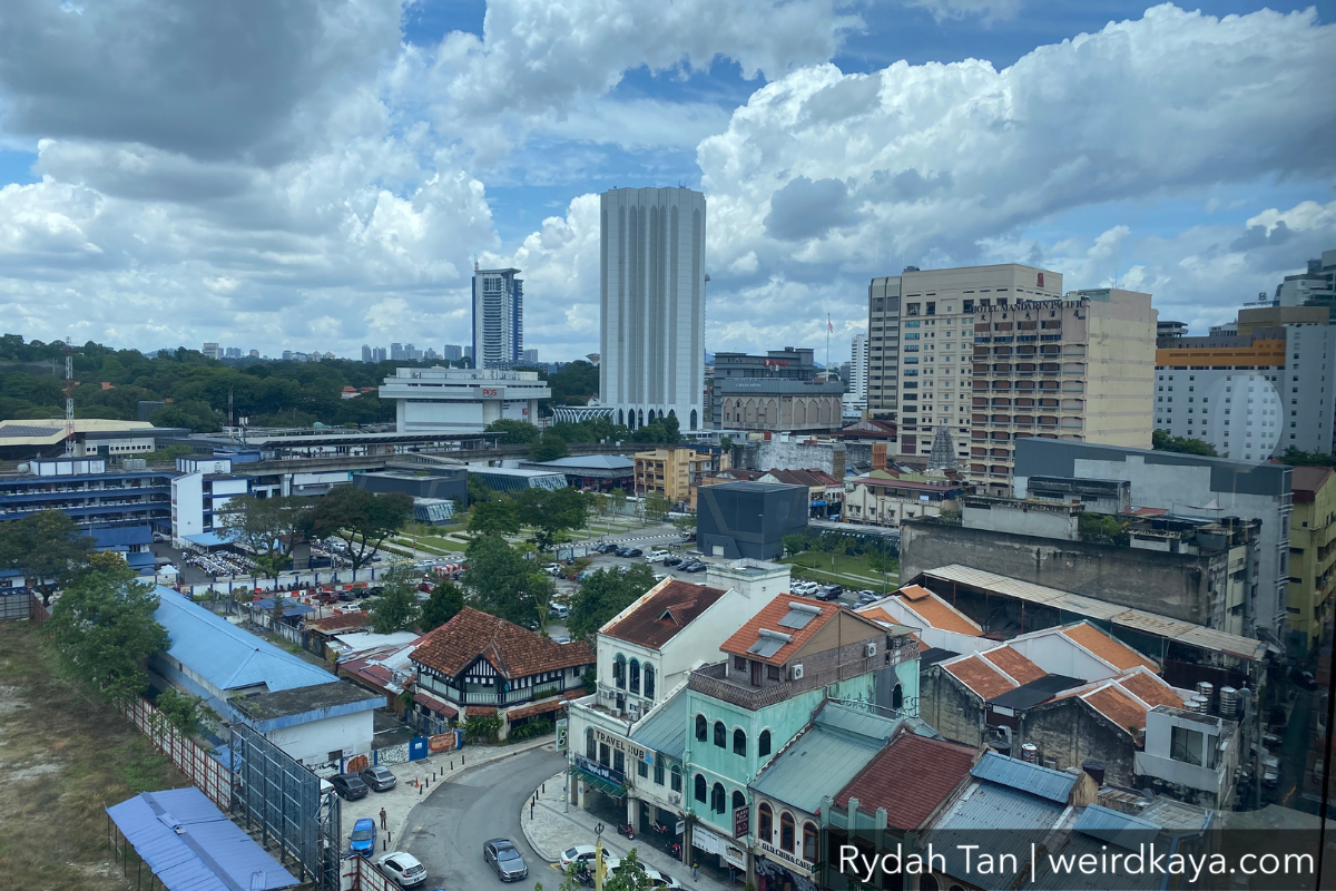 M'sian geology expert says it's still safe to live in kl despite recent sinkholes | weirdkaya