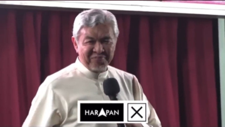 Dpm zahid shocks netizens by speaking mandarin, turns out he had a chinese foster father
