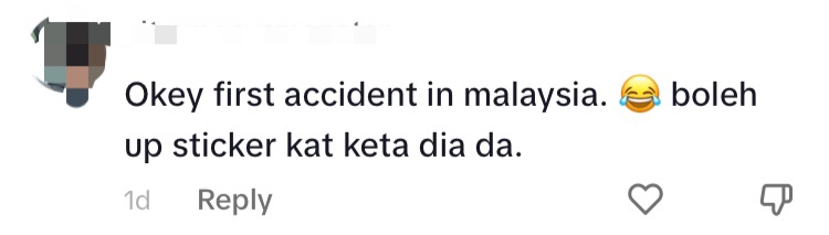 Couple gets into accident with perodua bezza while driving 'first ev car around the world' in kl comment 3