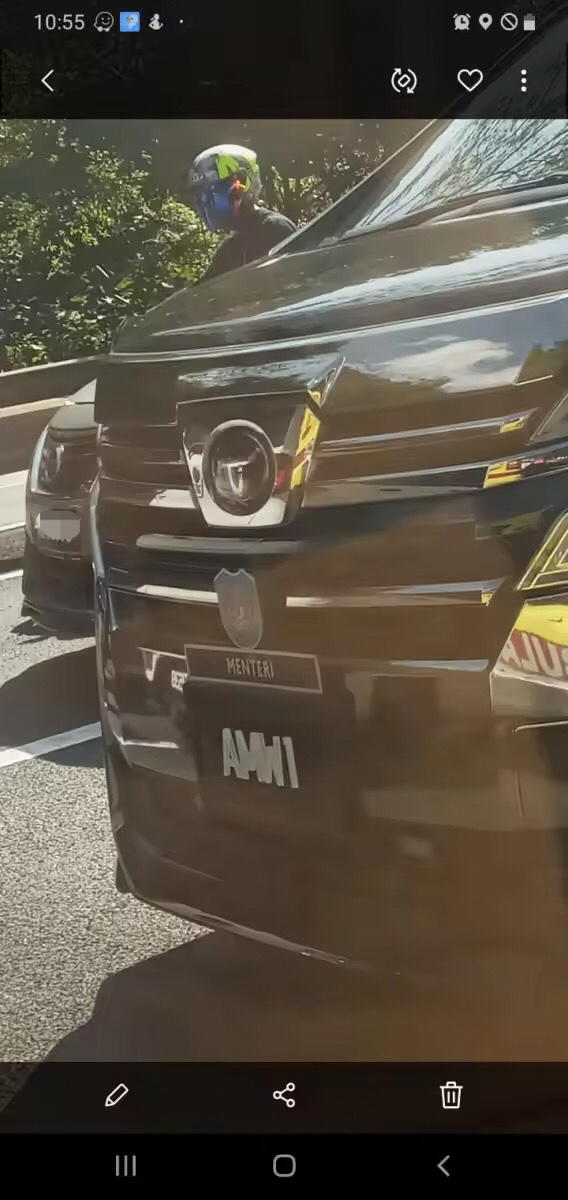 Closeup of number plate of mpv belonging to m'sian minister