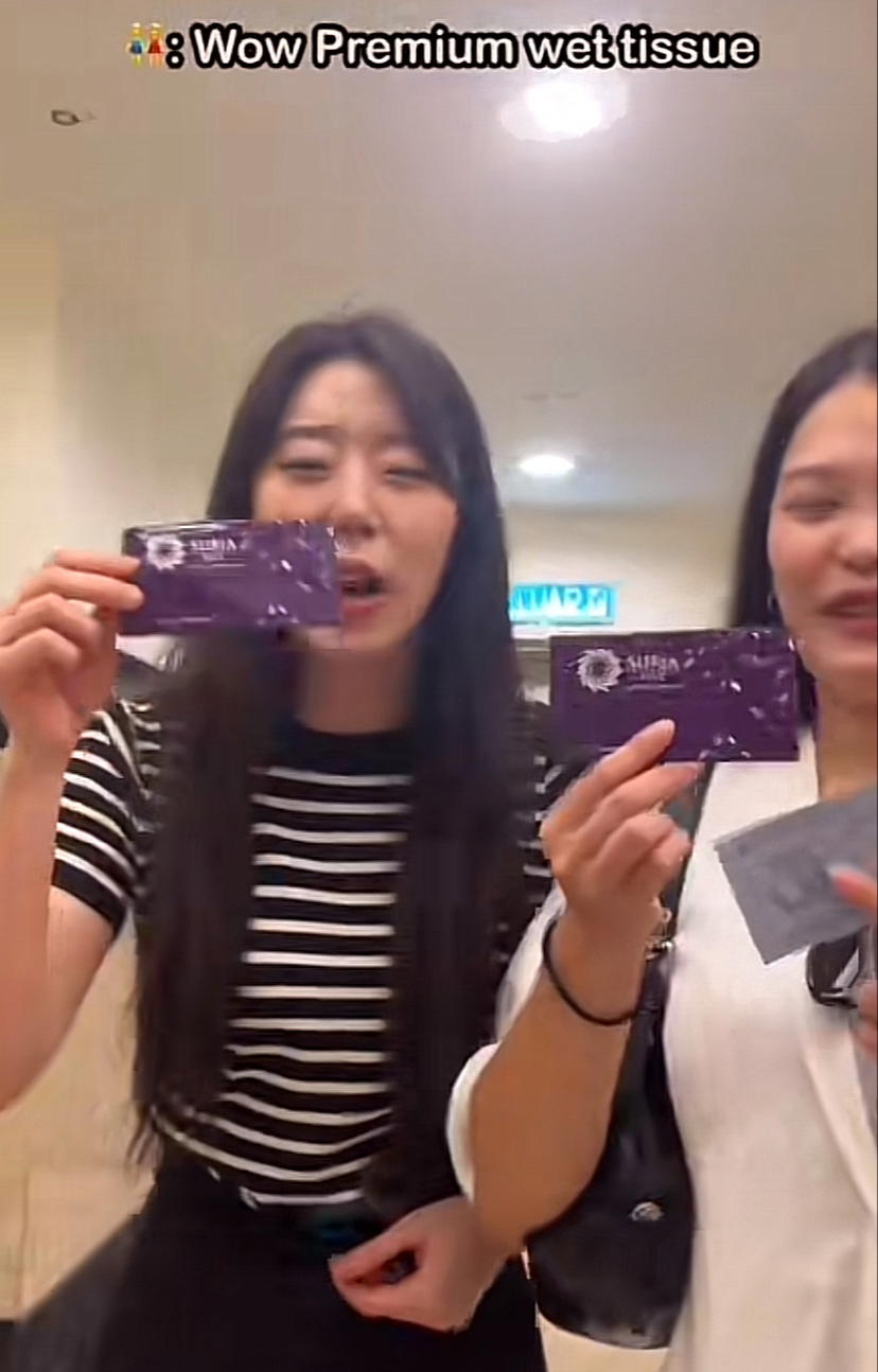 Korean tourists shocked over rm2 entry fee at klcc toilet | weirdkaya