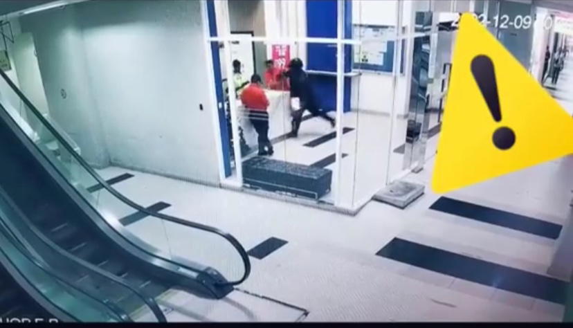 Food delivery rider gets beaten up by security guards, cctv shows he started the fight first