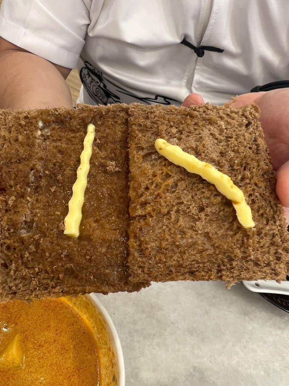 M'sian disappointed with old town's 'pathetic' rm6 kaya butter toast that came with 2 butter strips and almost no kaya | weirdkaya