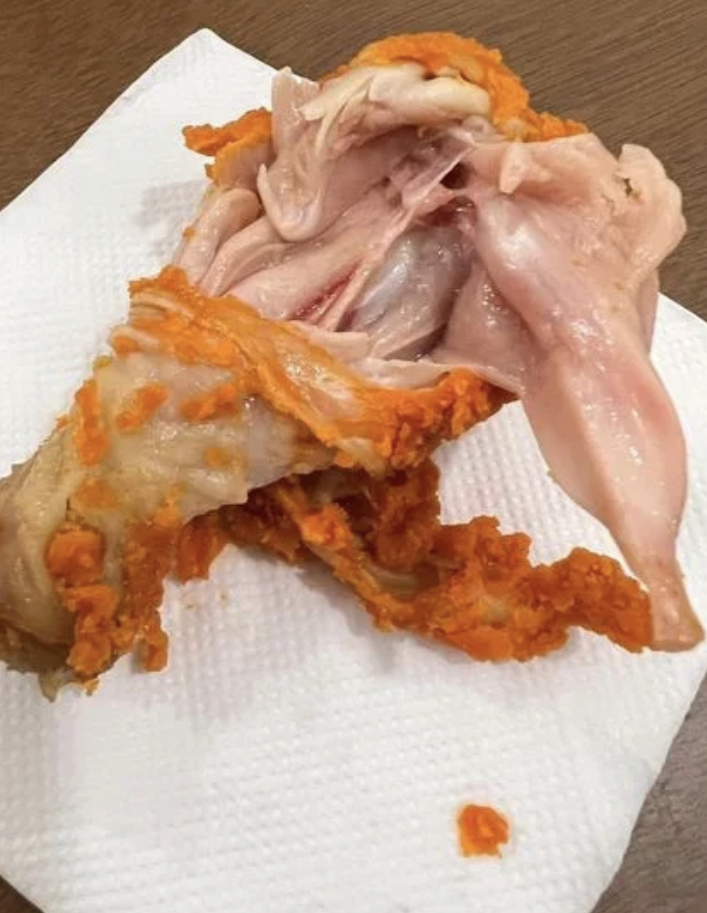M'sian who paid rm20 for fried chicken at famous fast food chain angry over undercooked meat, netizens outraged | weirdkaya
