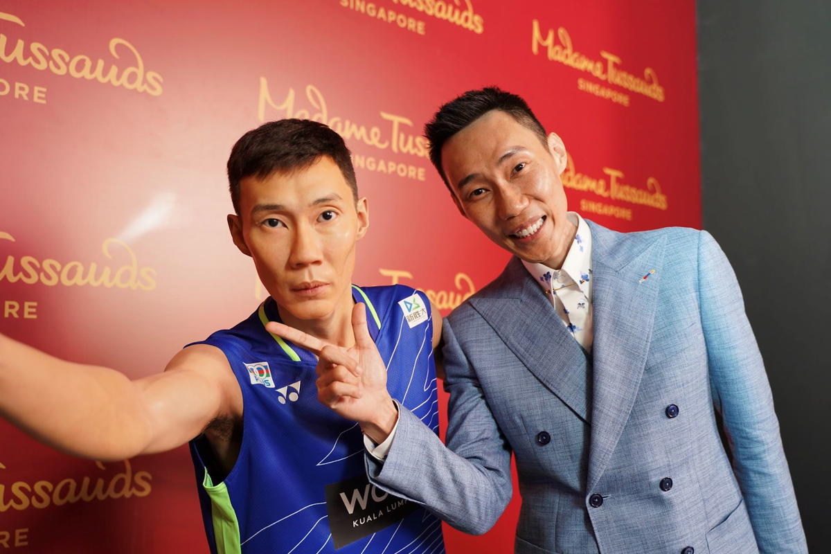 Lee chong wei's wax figure unveiled at madame tussauds singapore before moving to hong kong | weirdkaya