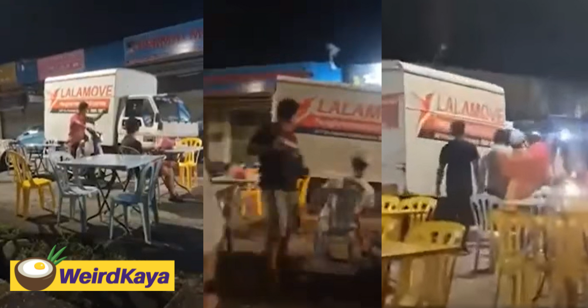 M'sian lalamove driver argues with bystander, reverses truck towards him in a rage | weirdkaya
