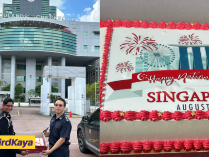 M'sia Immigration Department Gifts Birthday Cake To S'pore Counterpart In Conjunction With Their National Day