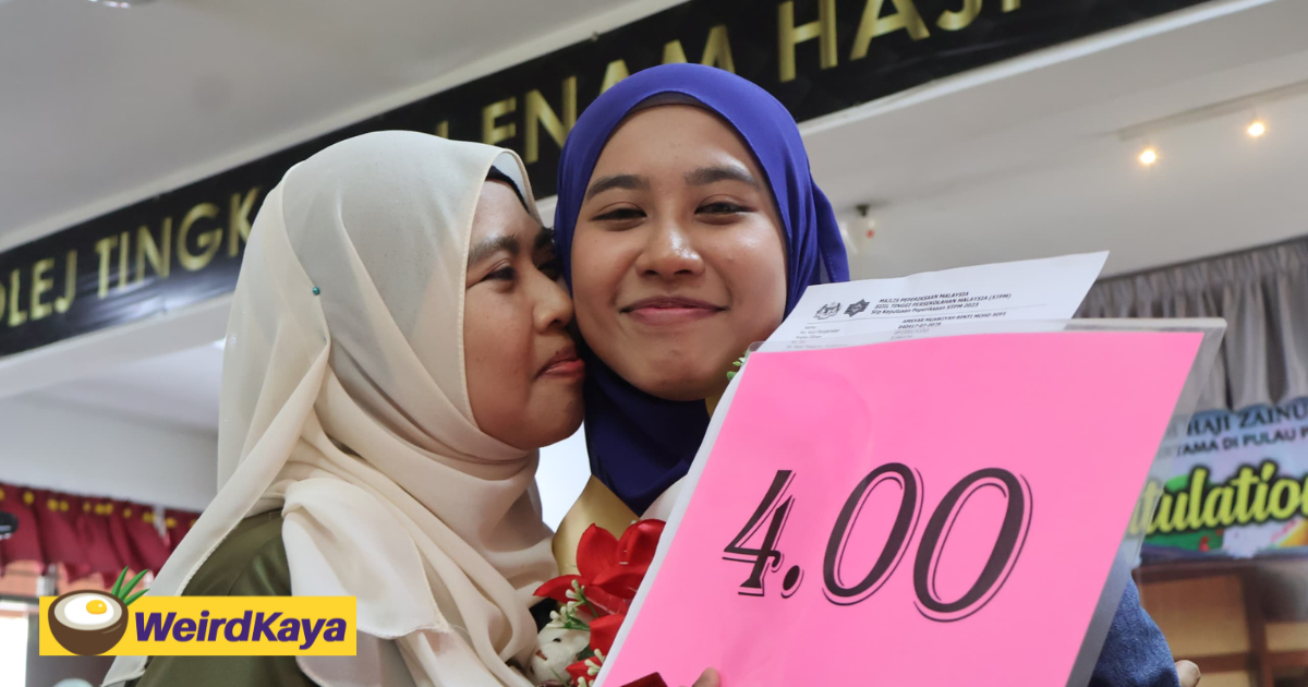 Daughter of m'sian cleaner scores 4. 0 cgpa in stpm, says she wanted to make mum proud | weirdkaya