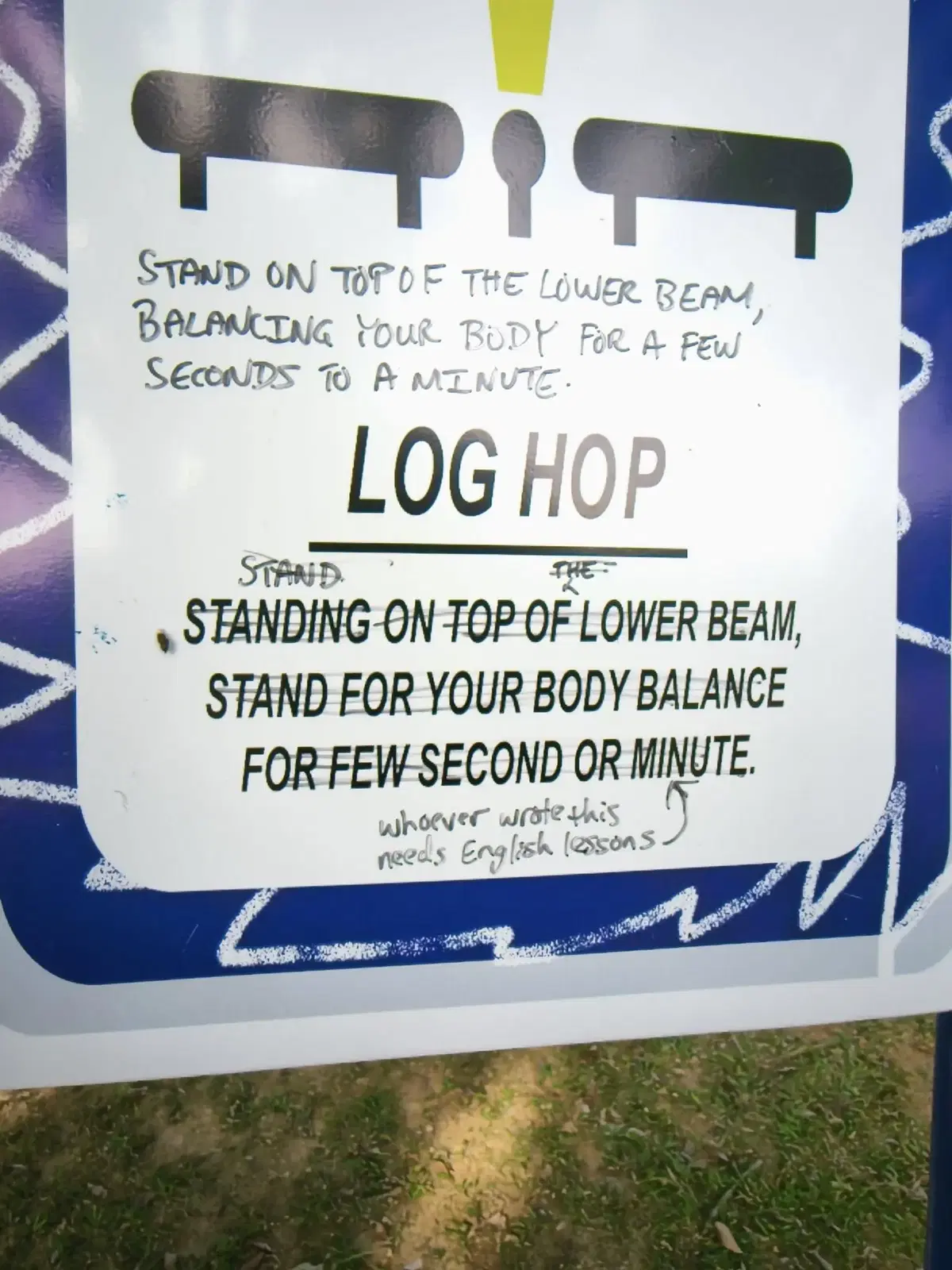 Log hop park sign