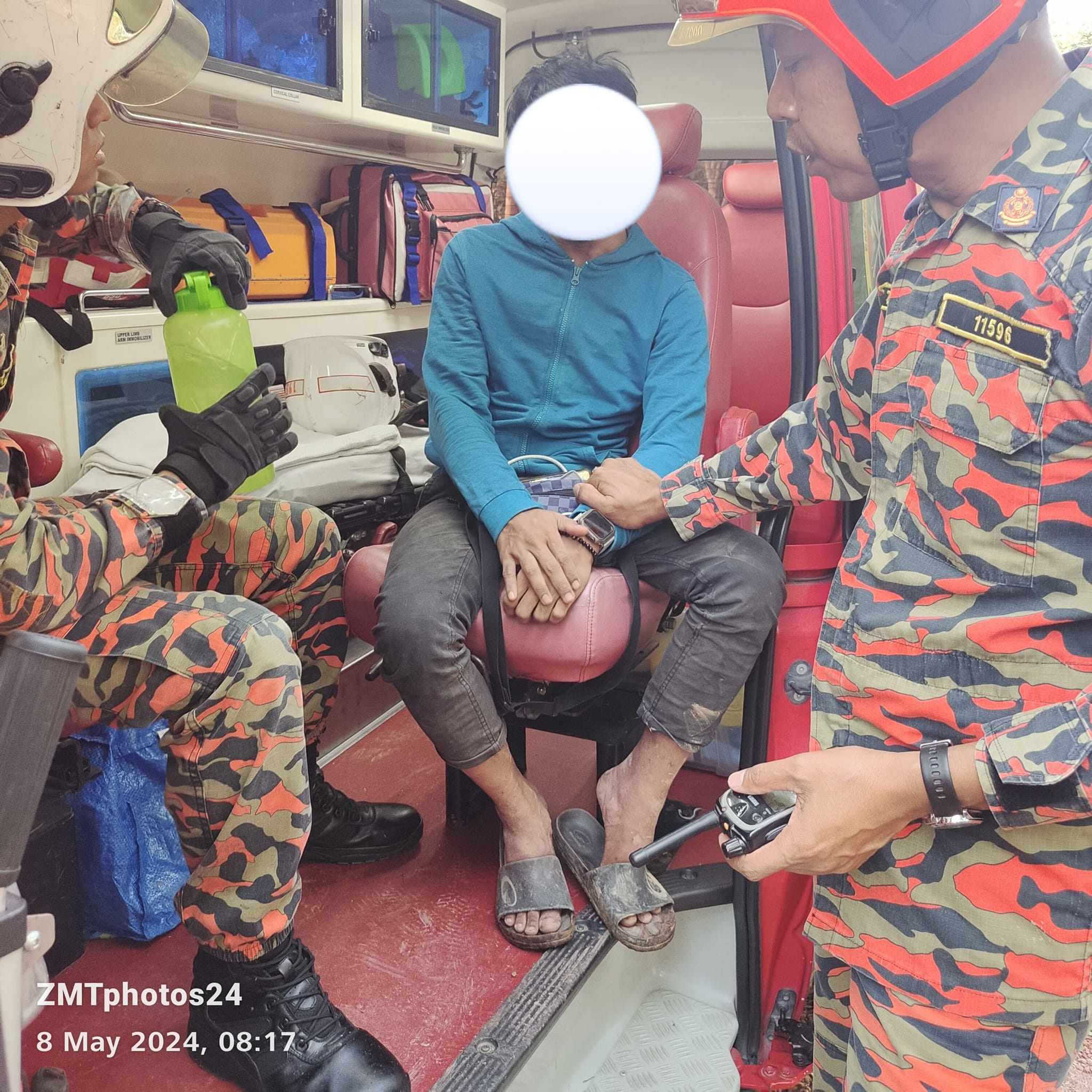 Lost m'sian man rescued by firefighters