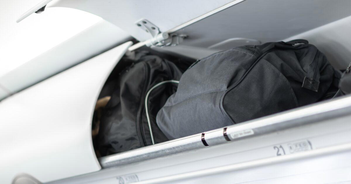 Luggage cabin