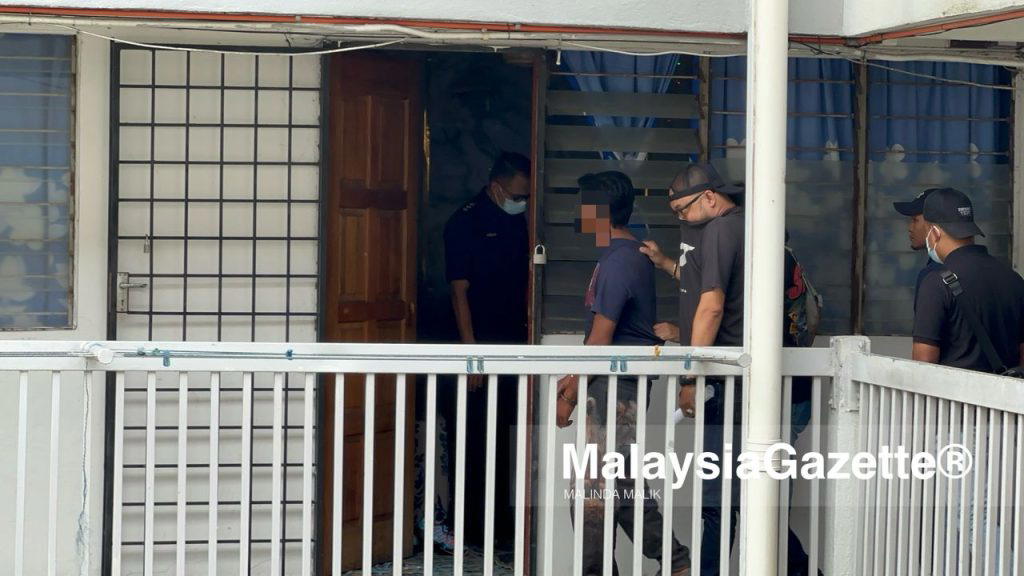 Man keeps wife's body for 4 days 2