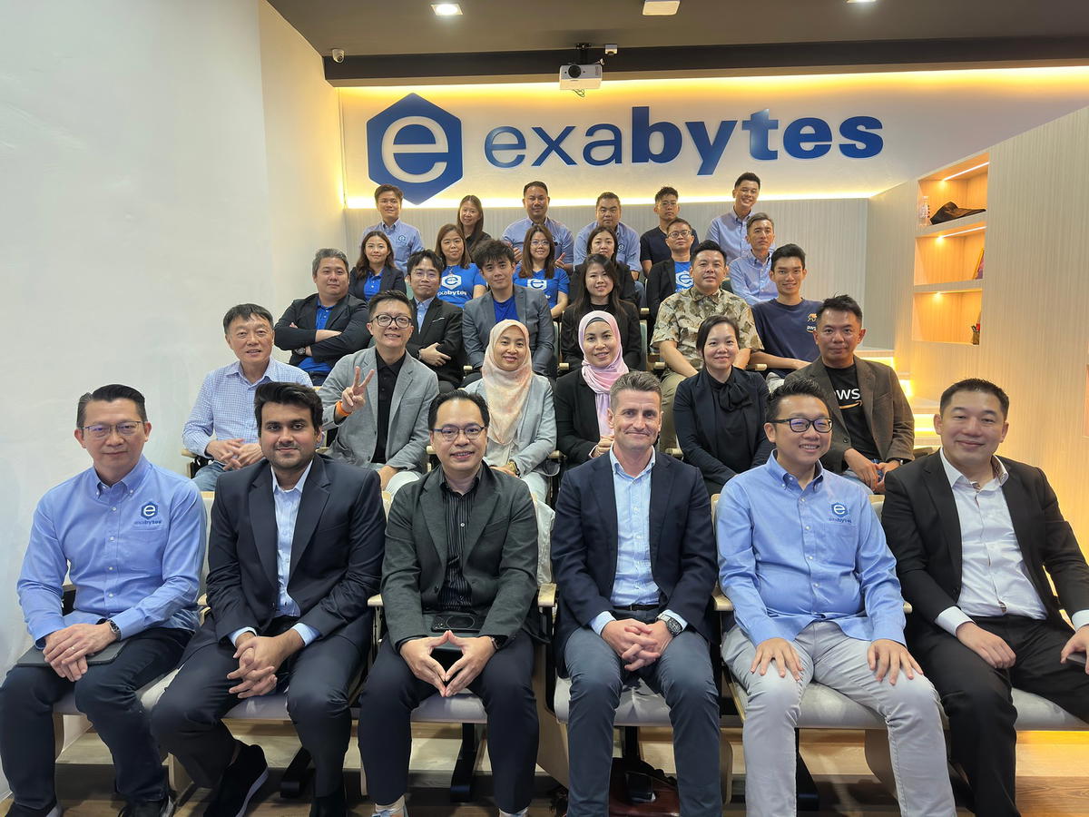 Management team of AWS, Exabytes Group & Forward College