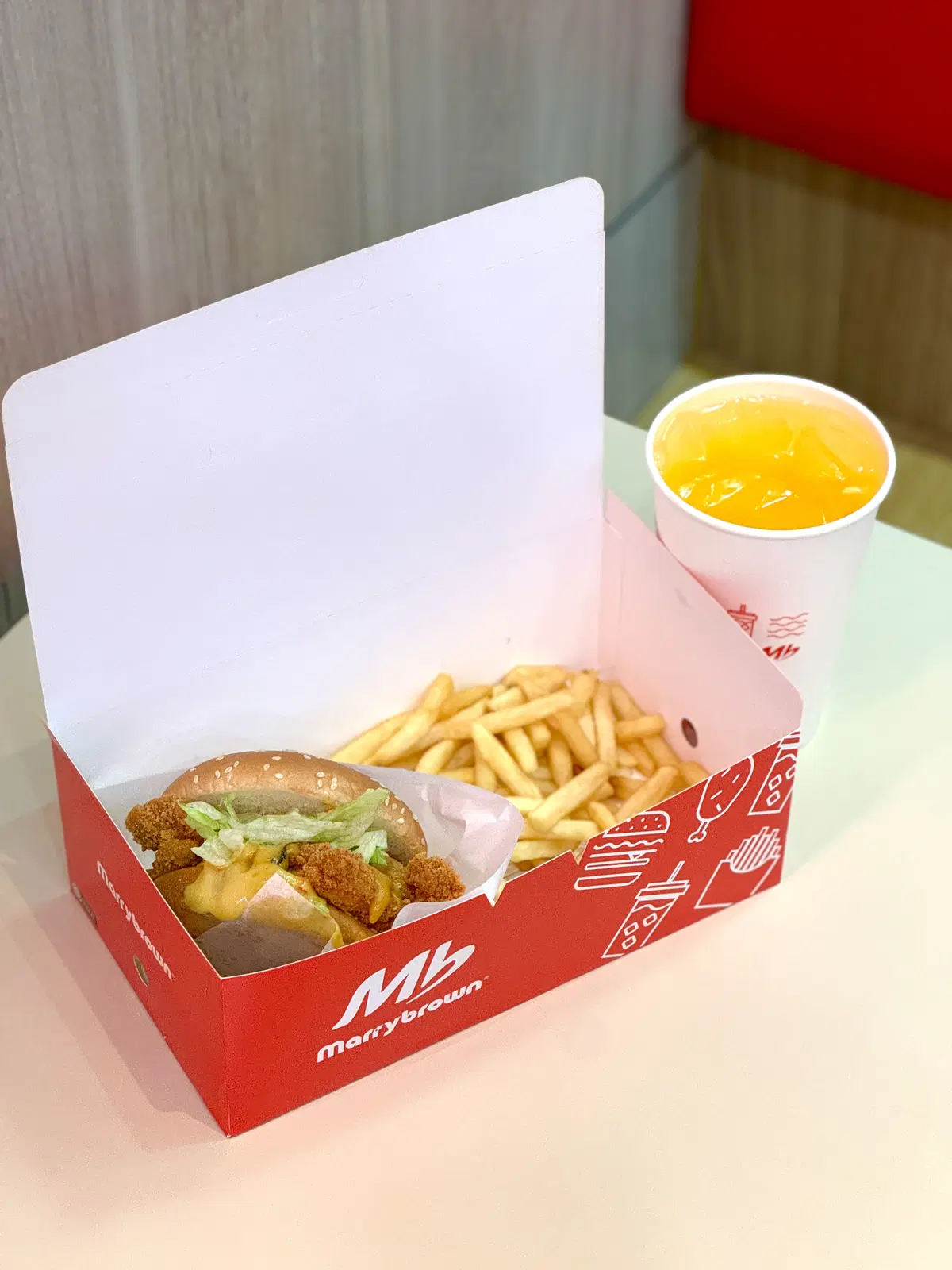 Marrybrown eggstra strong (1)