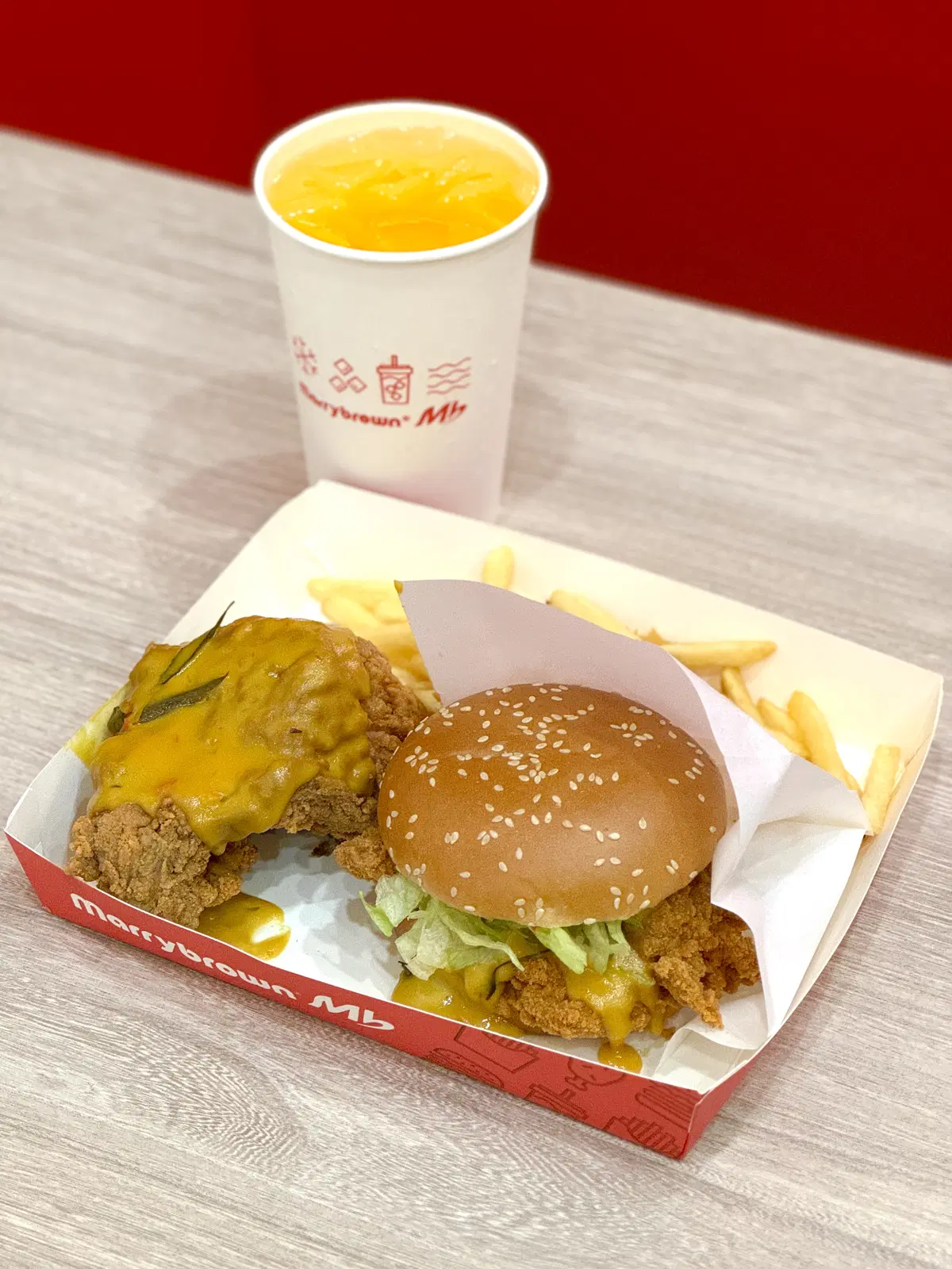 Marrybrown eggstra strong (3)