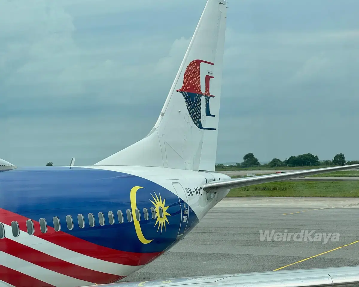 MAS airplane