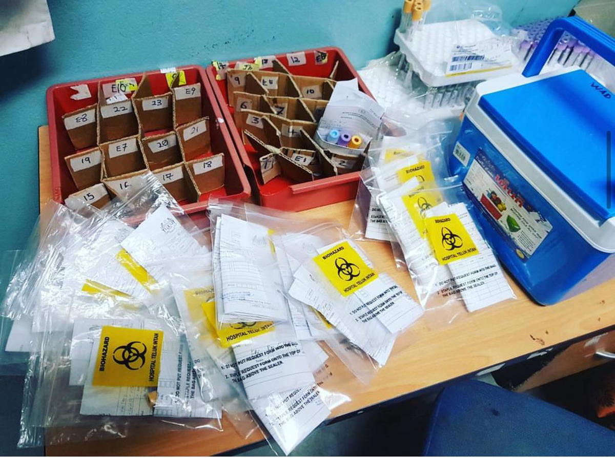 medical equipment to handle