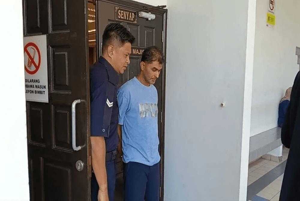 Melaka dad who stole RM131 worth of groceries
