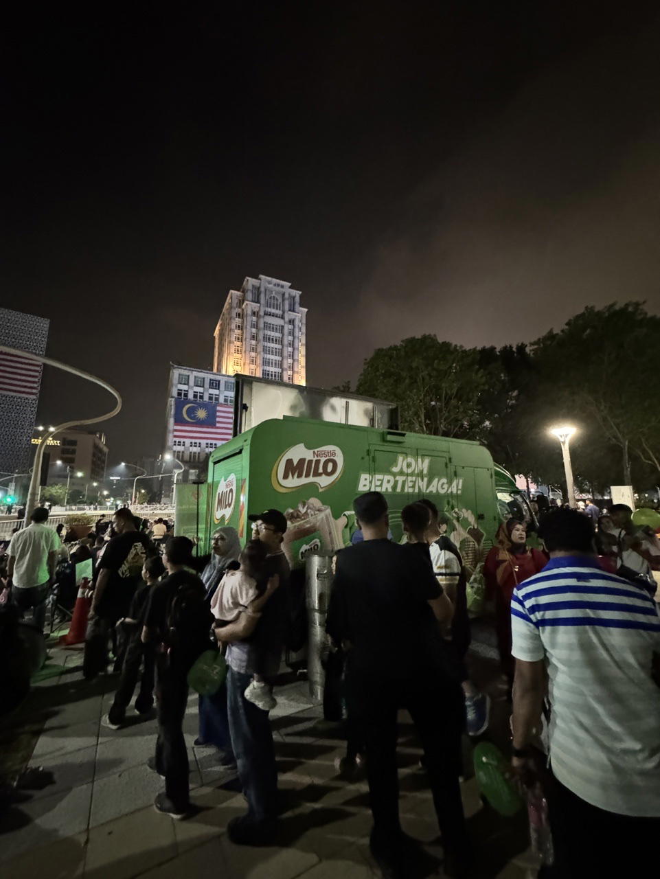 Milo truck